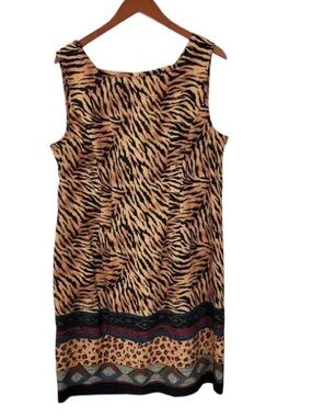 Vintage Sag Harbor Tan and Black Animal Print Sleeveless Shift Dress